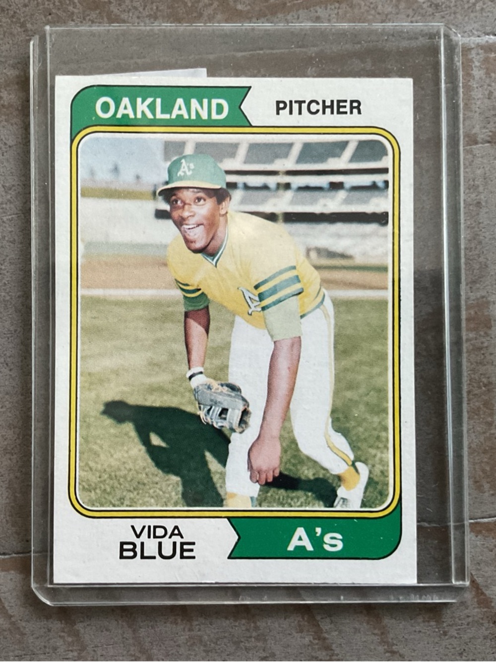 1974 Topps Vida Blue Oakland A’s Baseball Card, 290